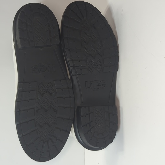 UGG White and Black Ankle Rain Boots Size 10 - Picture 14 of 16